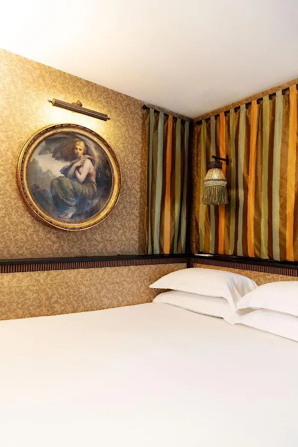 ****  Hotel Bourg Tibourg - Paris Marais Francia