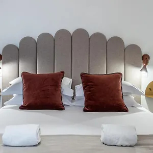 Hotel Le Nest By Sweett, París