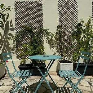 Hotel Hipotel Lilas Gambetta, Parigi