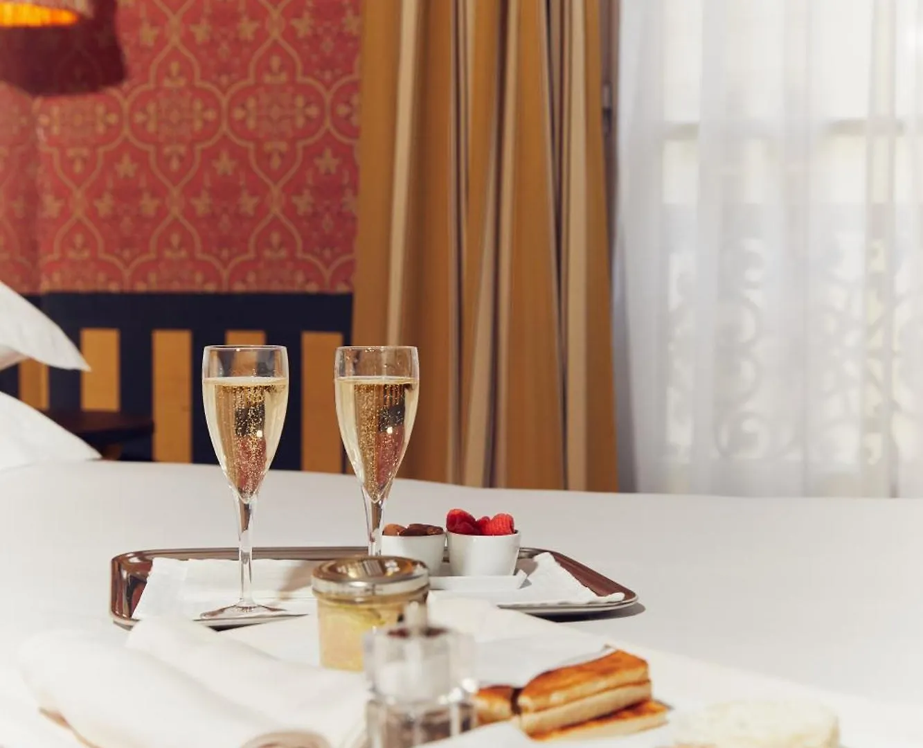 Hotel Bourg Tibourg - Paris Marais